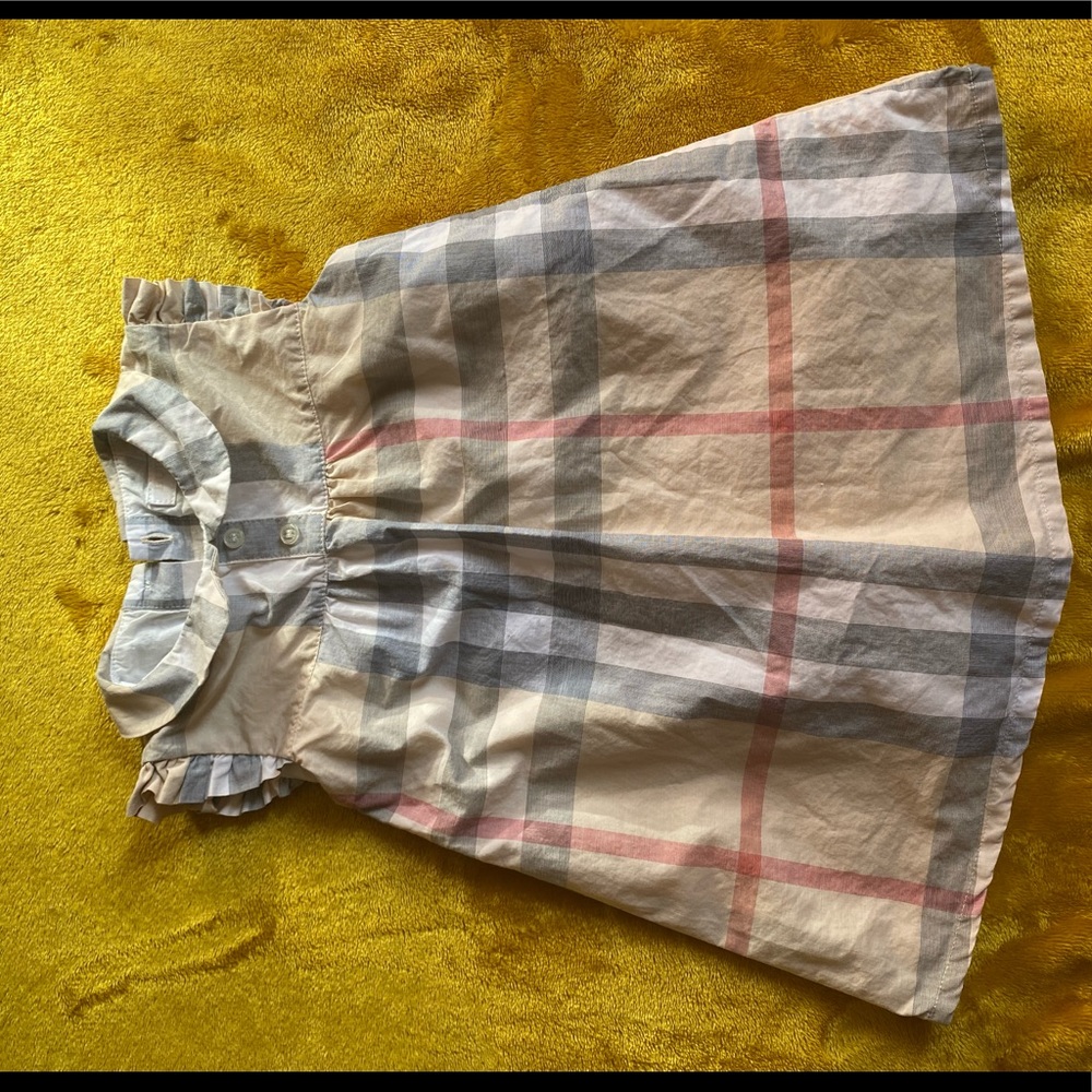 Burberry infant dress